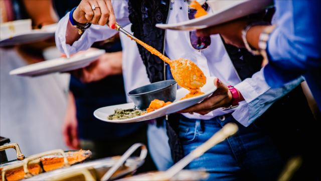 海外企業の食事補助はユニークなものも多い