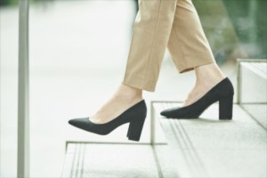 外に働きに出る女性